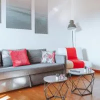 10 min from the Airport-Wifi-Free Parking, hotelli kohteessa Samarate