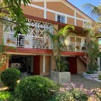 Villa Eden Wood, hotel din Ivato