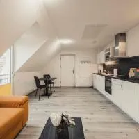 Ferienwohnungen und Boardinghouse Heimbach in Renchen，Renchen的飯店