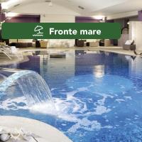 Yes Hotel Touring & SPA, hotel Miramare negyed környékén Riminiben