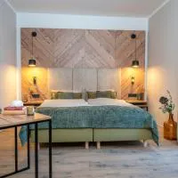 할젠바흐에 위치한 호텔 Feinheit Hotel & Restaurant, Tor zu Hunsrück und Mittelrhein! Mit Sauna Hot Tub und Gartensuite