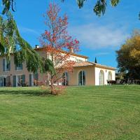 Hôtel La Bastide d'Iris, hotel a Vagnas