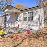 Remodeled Harrison Retreat < 6 Mi to Town!, хотел в Харисън