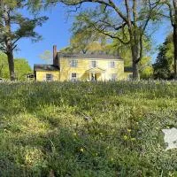 The Sunnyside Sisters Bed and Breakfast – hotel w mieście Clarksville