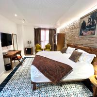 Anahita Boutique Hotel