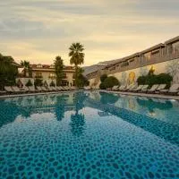 Han Deluxe Hotel, отель в Олюденизе