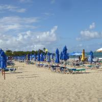 CortLang - Beach Apartments - in El Pueblito near Playa Dorada, hótel í San Felipe de Puerto Plata