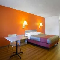Motel 6-Kingman, AZ - Route 66 West, хотел в Кингман