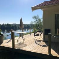 Cottage by the river, hotell i Avesta