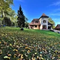 Chez Pascaline, hotel en Sarliac-sur-lʼIsle