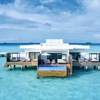 Riu Palace Maldivas- All Inclusive, hotelli Dhaalun atollilla