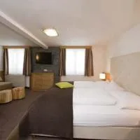 Ferienhaus & Apart Post, hotel din See