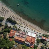 Nereides Seaside Apartments, hotel em Marathokampos