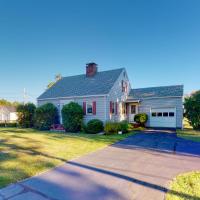 Montgomery Cottage, hotel near Knox County Regional - RKD, Rockland