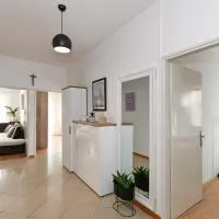 Holiday House IRENA 1, хотел в Поседарье