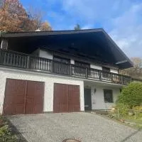 Ferienhaus Eifelblick, hotel em Feusdorf