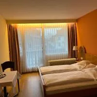 Hotel Schwan, hotel u gradu 'Hügelsheim'
