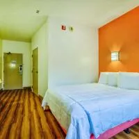 Motel 6-Burlington, ON - Toronto West - Oakville: Burlington şehrinde bir otel