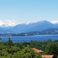 Marianna casa vacanza, hotel v destinaci Azzate