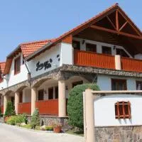 Laura Villa, hotel a Veľký Meder