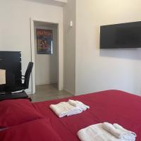 Gardone Apartment - ampio Appartamento con 2 camere da letto - Comodo per Duomo!
