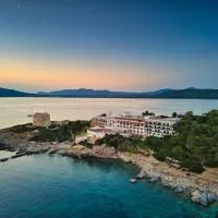 El Faro Hotel & Spa, hotel v destinaci Porto Conte