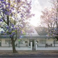 Victorian Square Guesthouse, hotell i Graaff-Reinet