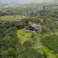 Rosewood Manor By Mountain Boutiques Luxury Collection - A retreat with Sinharaja rainforest views, hotel din Botiyatenna