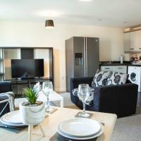 Homely 2 Bed Flat Sleeps 4 with Parking and Wifi by Amazing Spaces Relocations Ltd