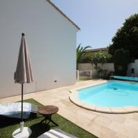 Belle villa spacieuse avec piscine privée, 10 couchages,wifi, proche canal du midi et à 3 km de la mer LXPIN7