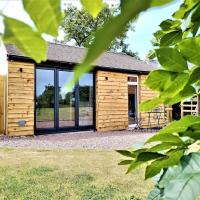 The Garden Room - Nature Stay, hotel di Suckley