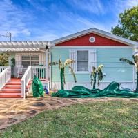 Walk to Cedar Creek Reservoir Home with Fire Pit!, hotel cerca de Aeropuerto de Corsicana Municipal (C. David Campbell Field) - CRS, Tool