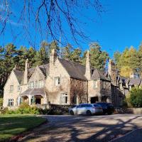 Cambus O' May Hotel, hotel a Ballater