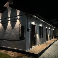 ZUSCH STUDIO, hotel near Langkawi Airport - LGK, Pantai Cenang