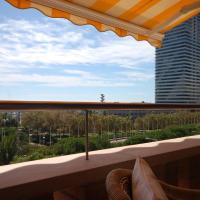 Lets Holidays Apartment Sea Views in Barcelona, hotel in Barcelona