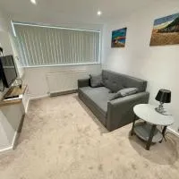 *Close to Beach* One Bedroom Suite with Parking, khách sạn ở Overstrand