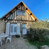 La Grange Chevrefeuille: Rueil-la-Gadelière şehrinde bir otel