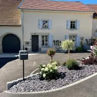 Chez la Rose luxueuse cottage avec jacuzzi, hotell sihtkohas Rouvres-la-Chétive