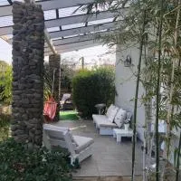 אלרון - אירוח בגולן, hotel v destinácii Ani'am