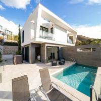 Premium villa in Finestrat with private pool