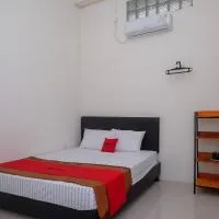 RedDoorz near Alun Alun Magelang 2, viešbutis mieste Magelangas