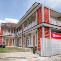 RedDoorz Syariah near Universitas Tidar Magelang, hotell i Magelang