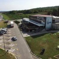 Motel Krnjevo, хотел в Krnjevo