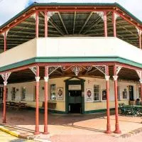 Peel Inn Hotel Nundle، فندق في Nundle