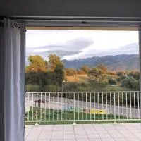 Poggi में, होटल Superbe Appartement Vue Montagne Proximités Grandes Surfaces