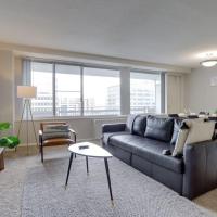 Amazing 2 Bedroom Condo At Arlington With Gym