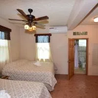 Harada Inn and Suites, hotel in Hopkins