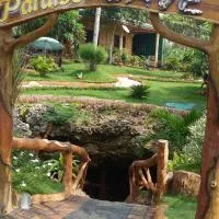 Paraiso Cave & Restaurant & Resort, hotel v destinaci San Francisco