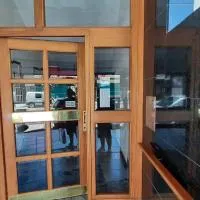 Vision2000 céntricos de 1 y 2 dormitorios con cochera: Bahía Blanca'da bir otel
