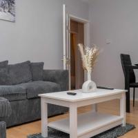 Lovely Home in Coventry, hotel berdekatan Coventry Airport - CVT, Coventry